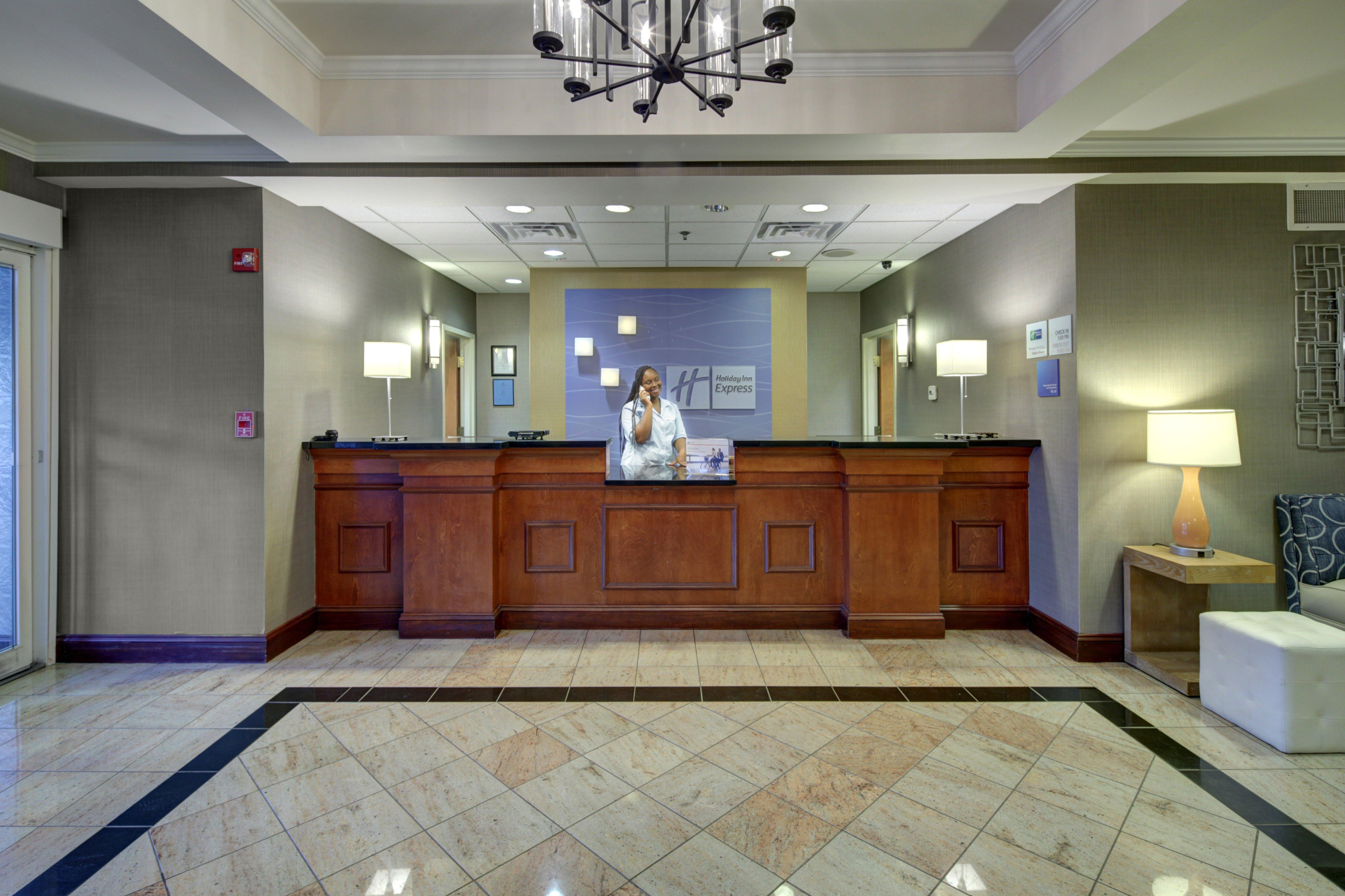 Holiday Inn Express Hotel & Suites Emporia By Ihg Ngoại thất bức ảnh